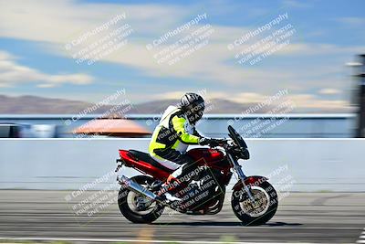 media/Mar-25-2024-Moto Forza (Mon) [[8d4319bd68]]/4-Novice Group/Session 4 Front Straight Speed Pans/